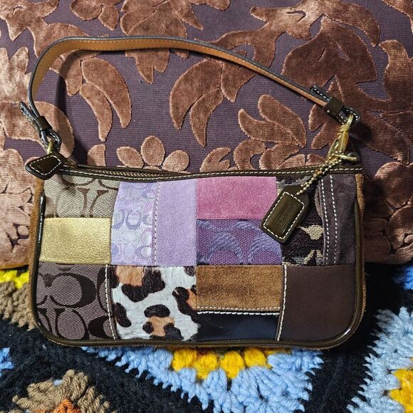 2005 Vintage y2k Coach Holiday Demi Shoulder Bag Purse - Picture 1 of 6